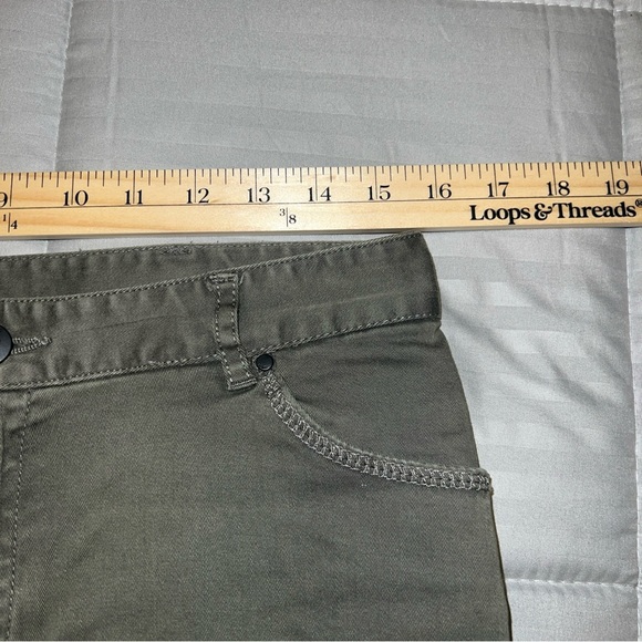 Mango Basics Pants Size 6  Green 5-Pockets. - Picture 13 of 14